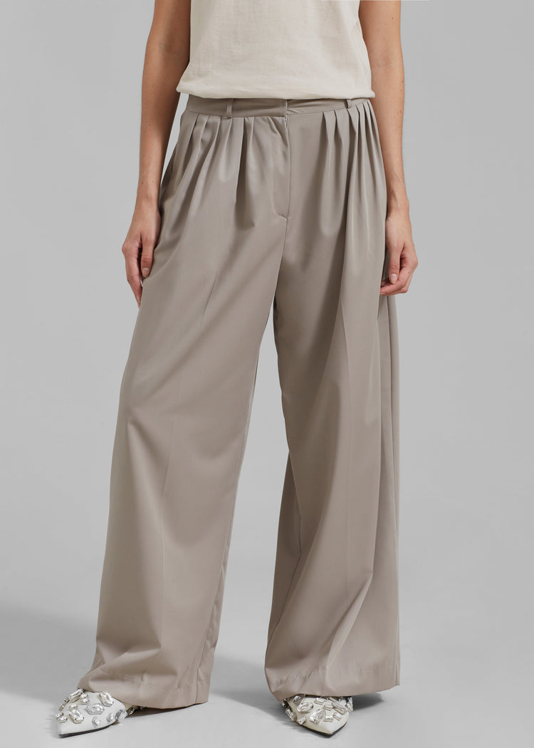 Catalina Pleated Trousers - Grey