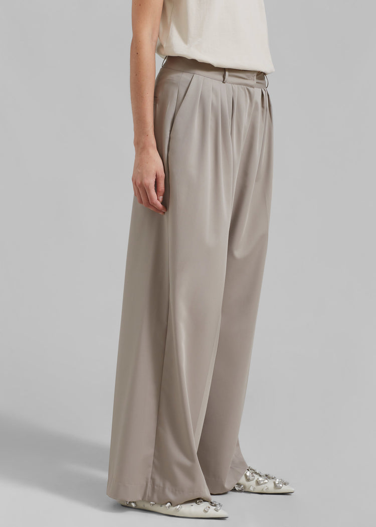 Catalina Pleated Trousers - Grey