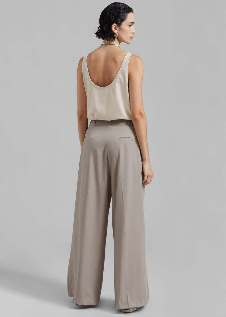 Catalina Pleated Trousers - Grey