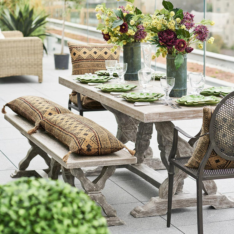 Conisbrough Dining Table