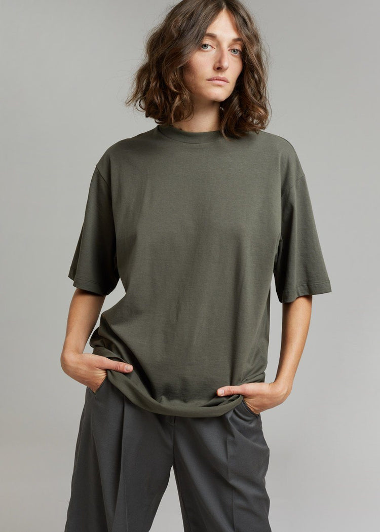 Evora Tee - Olive top The Frankie Shop