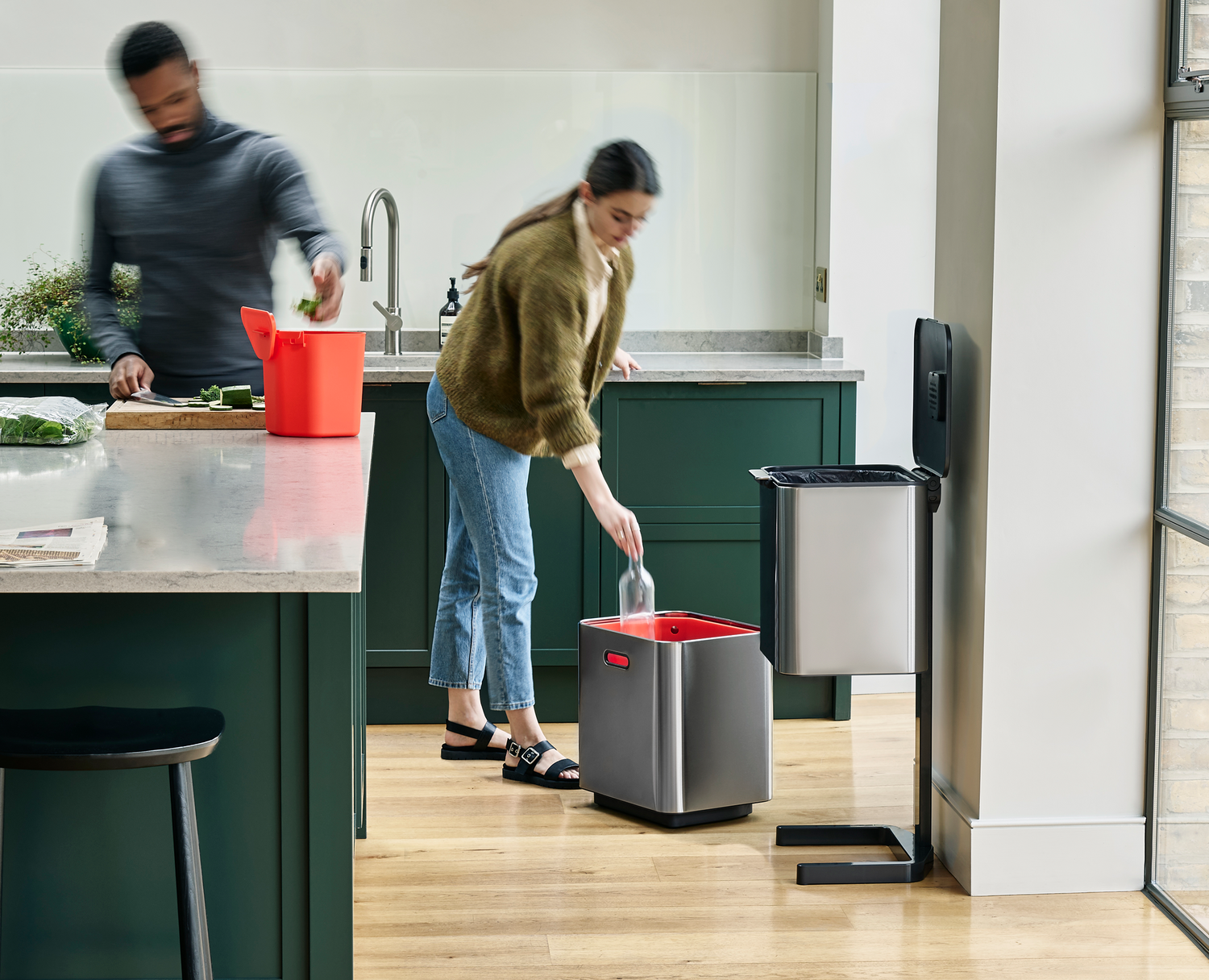 [lifestyle] Totem Max 60L Waste & Recycling Bin - 30060 - Image 3