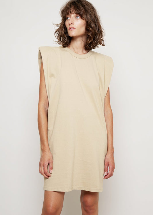 Robe moulante à épaules rembourrées Tina en lait d'amande