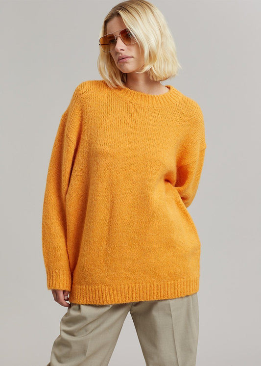 Talvi Sweater - Tangerine Sweater Love Moment